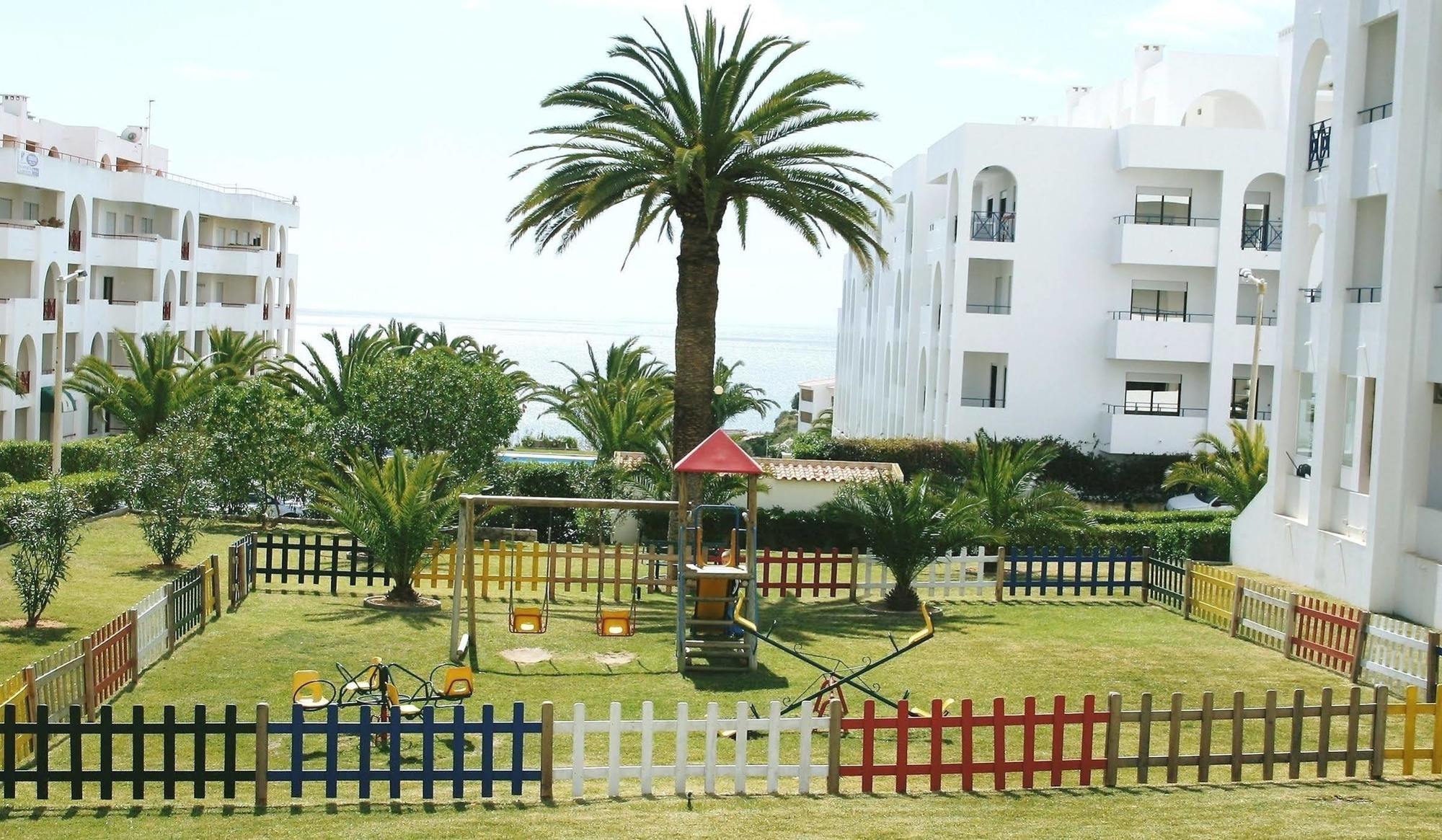 Ukino Terrace Algarve Concept Aparthotel Porches  Bagian luar foto